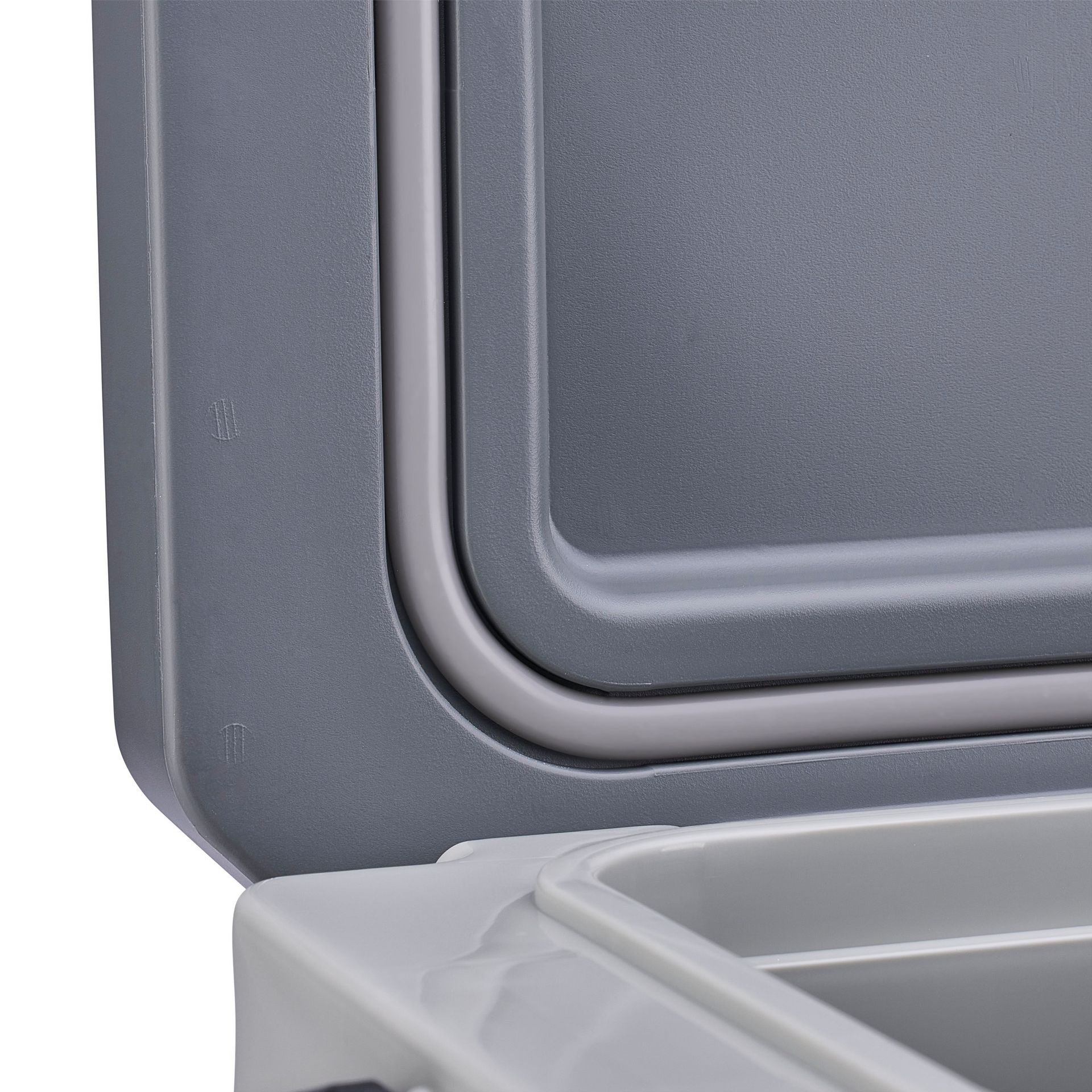 Frost™ Cooler 32 Quart (30 L)