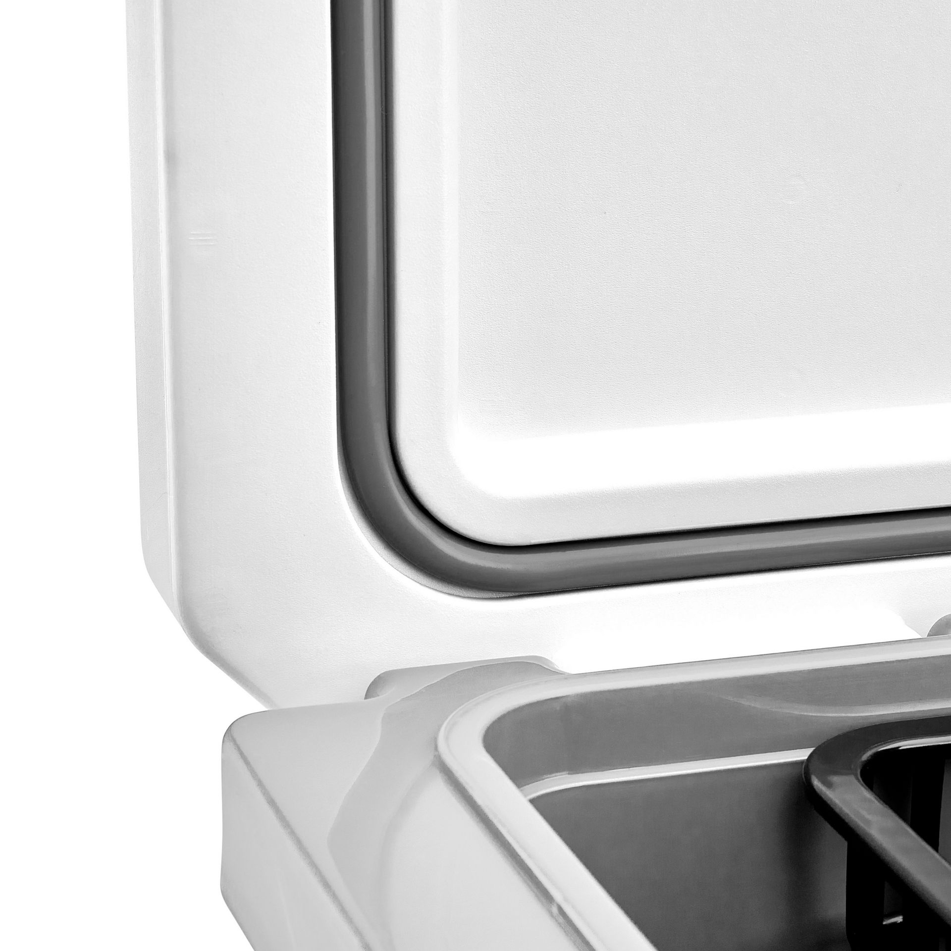 Frost™ Cooler 32 Quart (30 L)